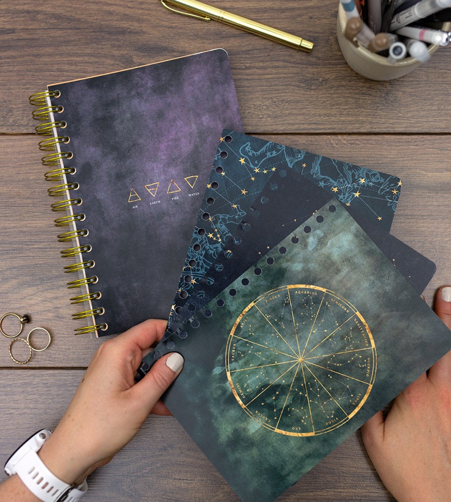 snap-in utbytbara snap in-omslag galactic views till almanacka - storlek a5 (almanacka) blå