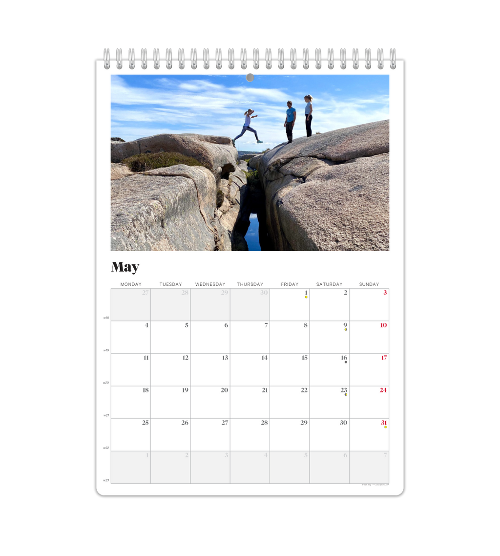 Photo Calendar - Monthly Overview