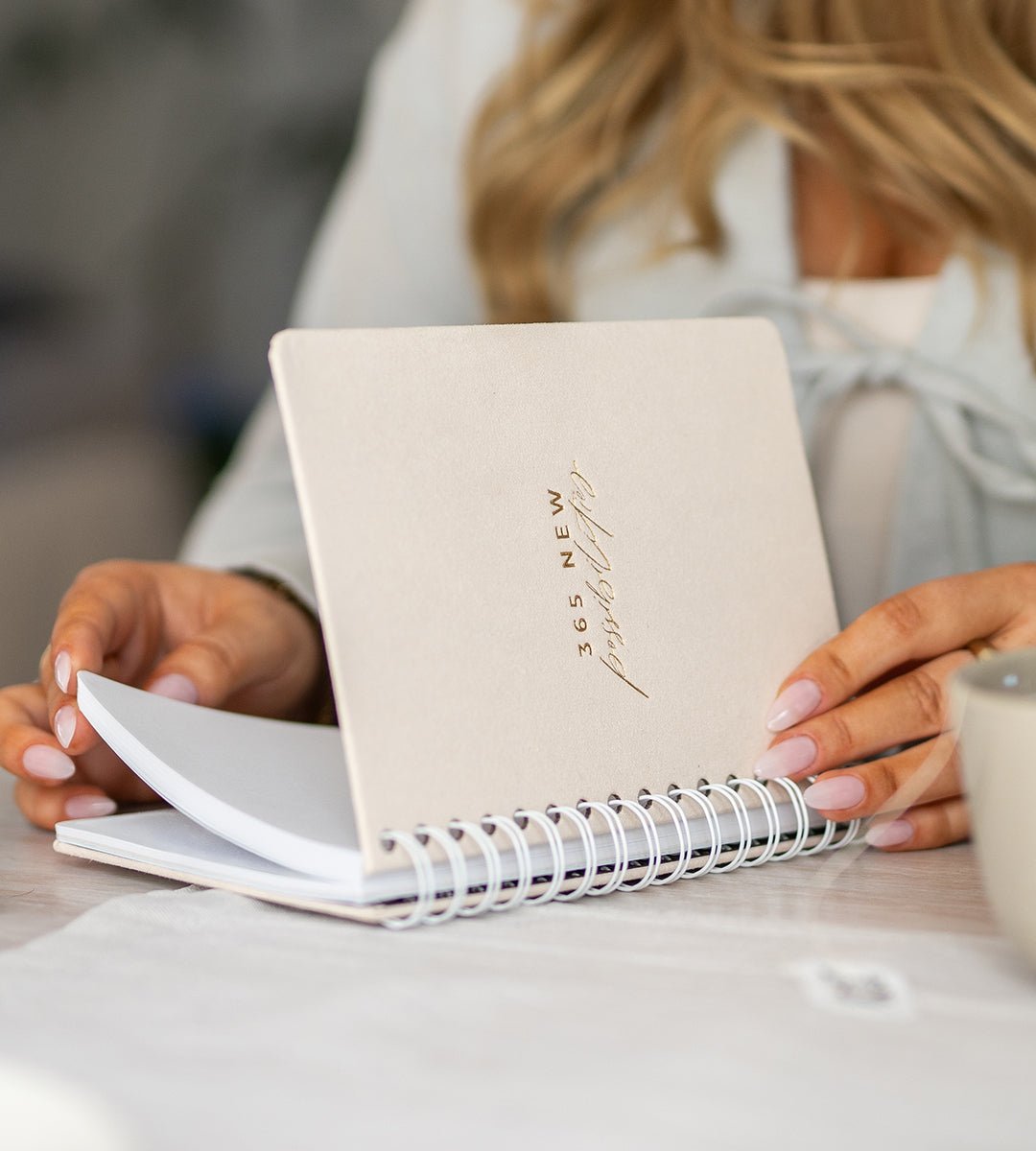 Notebook Creme Suede - Spiralbindning A5 - Personal Planner